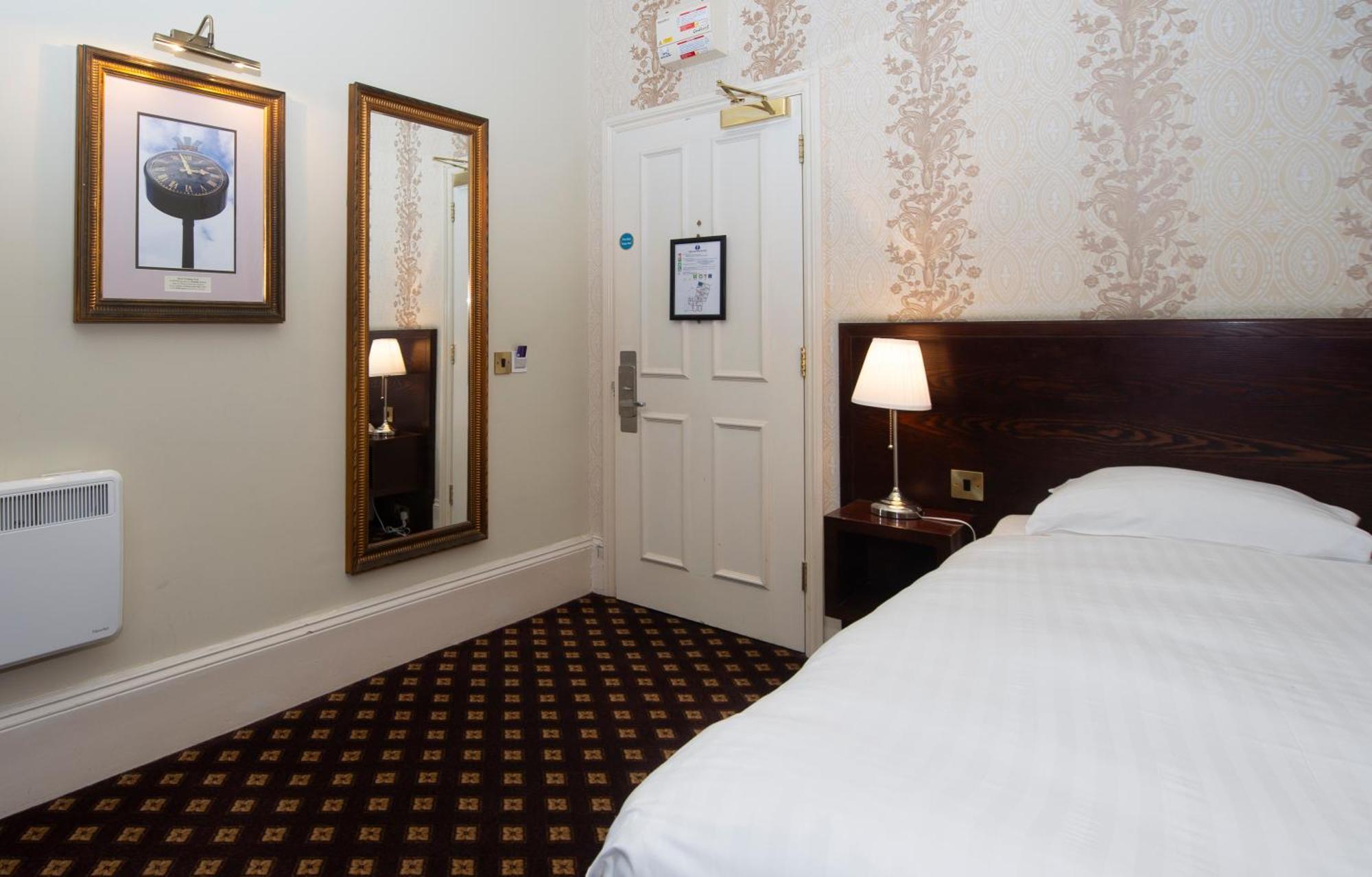 Hotel Cabot Court Wetherspoon 4*