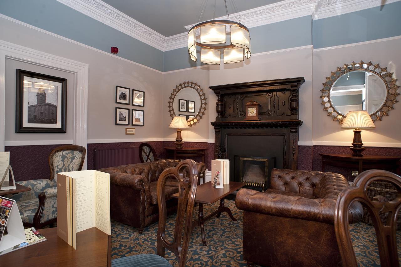 Cabot Court Wetherspoon Hotel 4*